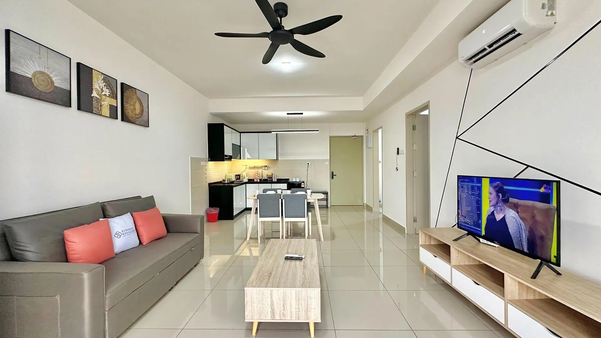Bali Residences Sea View Suites Melaka 0*, Malacca